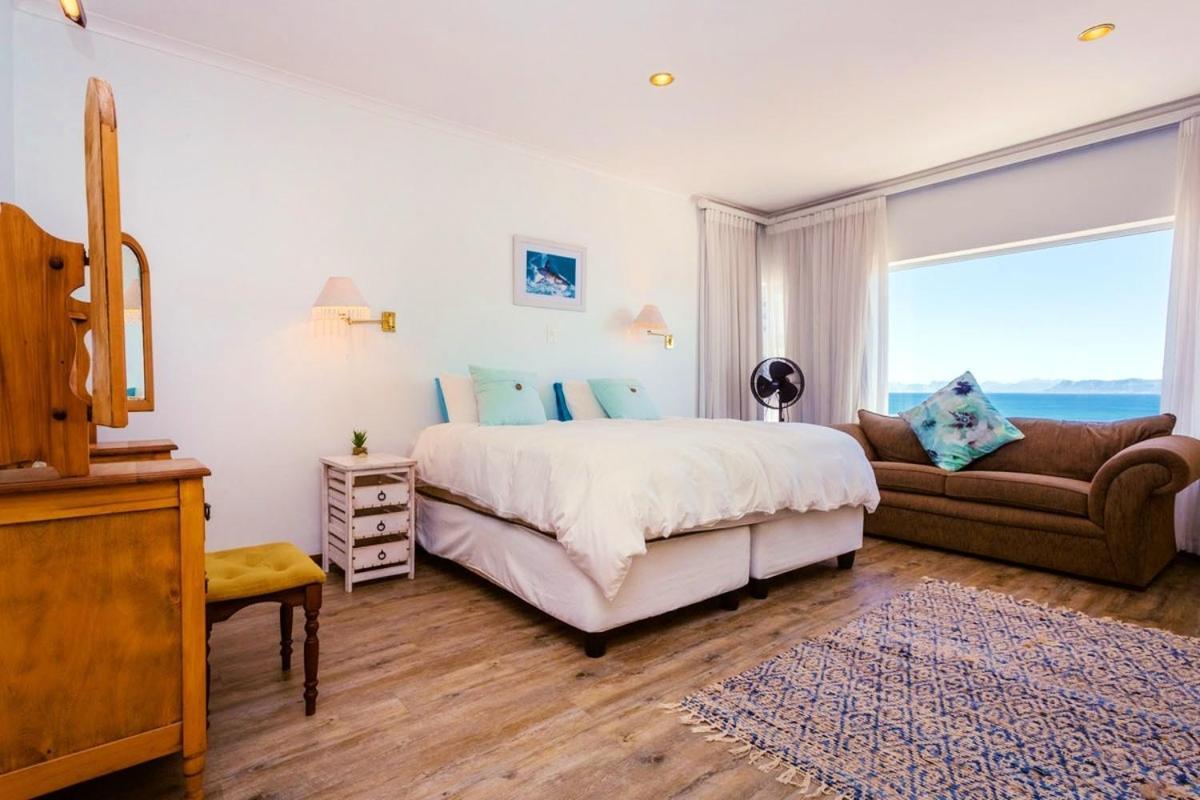 Hotel 49 On Cliff à Gansbaai Extérieur photo