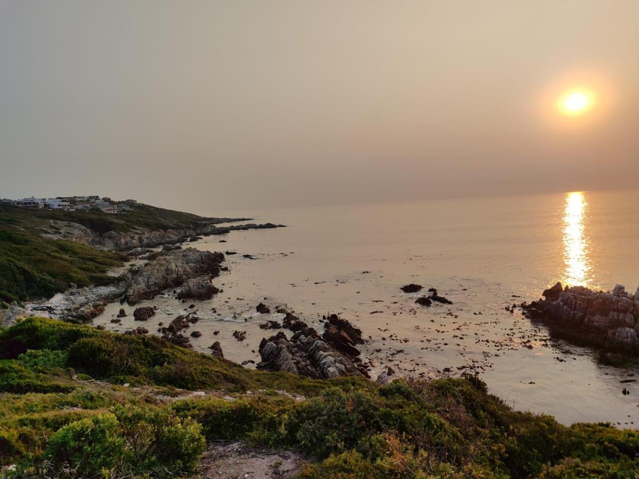 Hotel 49 On Cliff à Gansbaai Extérieur photo